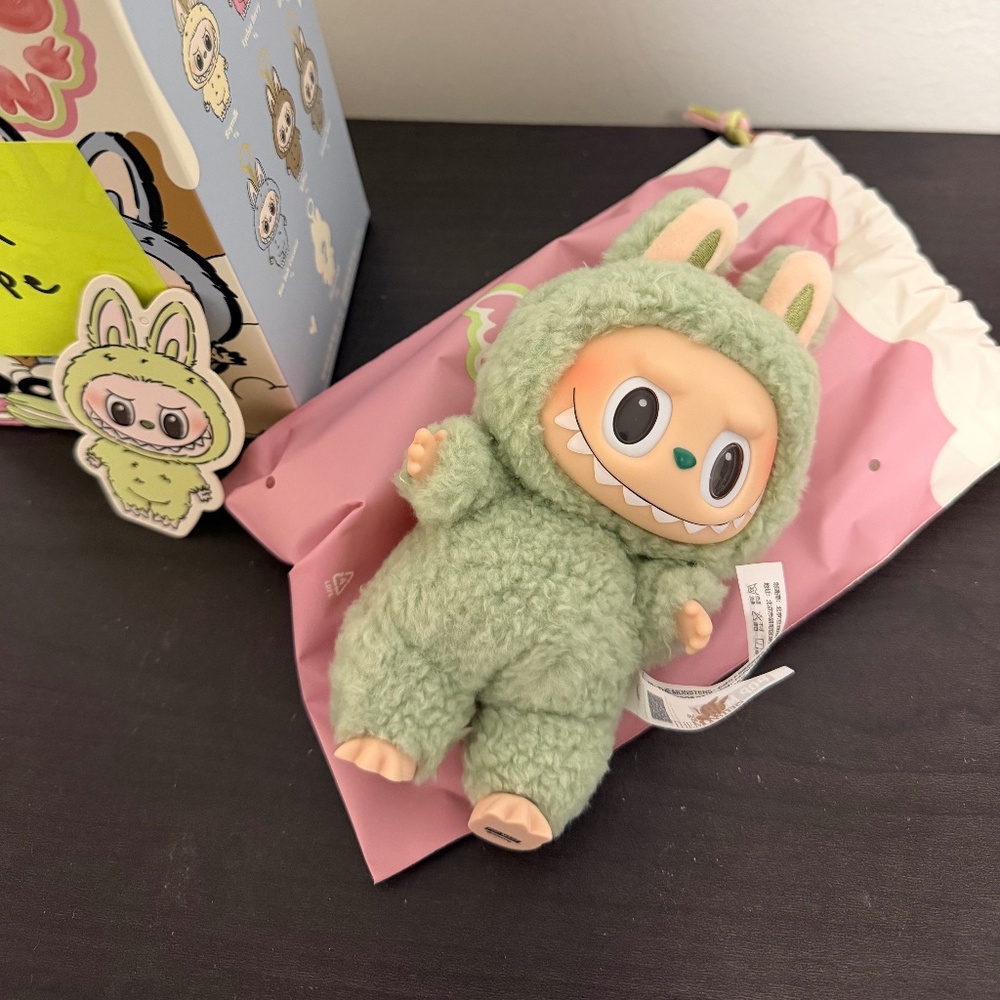 Labubu Exciting Macaron Green Grape